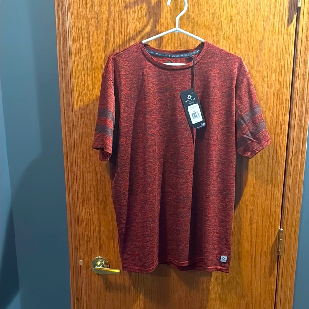 MTL LAB red t-shirt, moisture wicking, keeps you cool, anti odour fabric.
